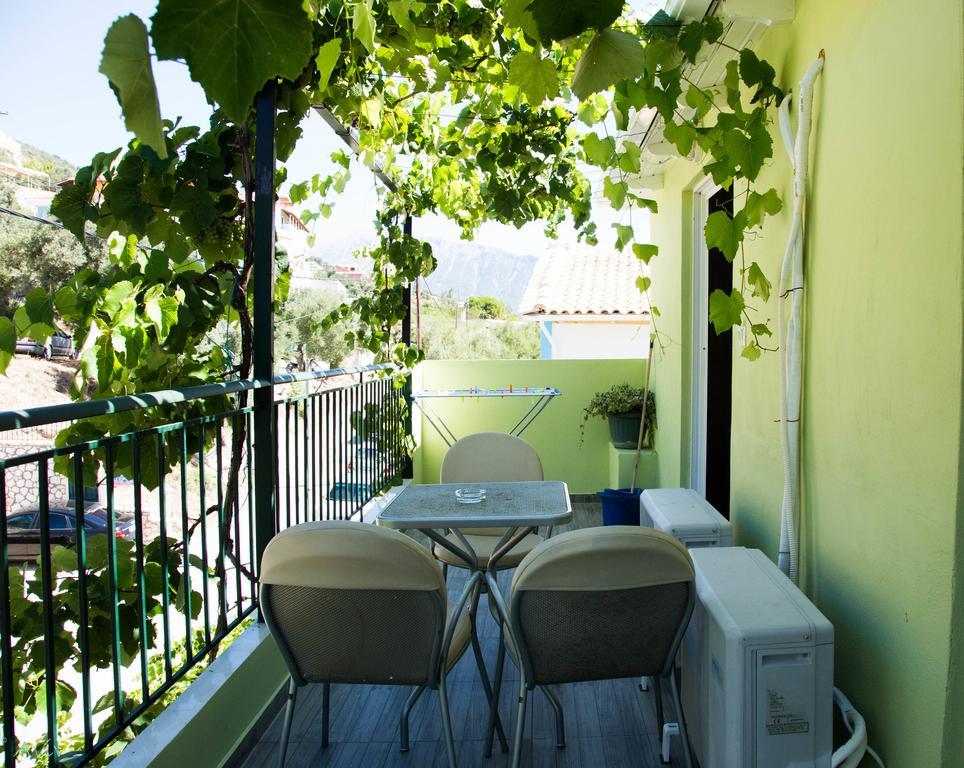 Steven Apartment Vasiliki Exterior photo